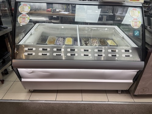 Ice cream freezer for display - cream,